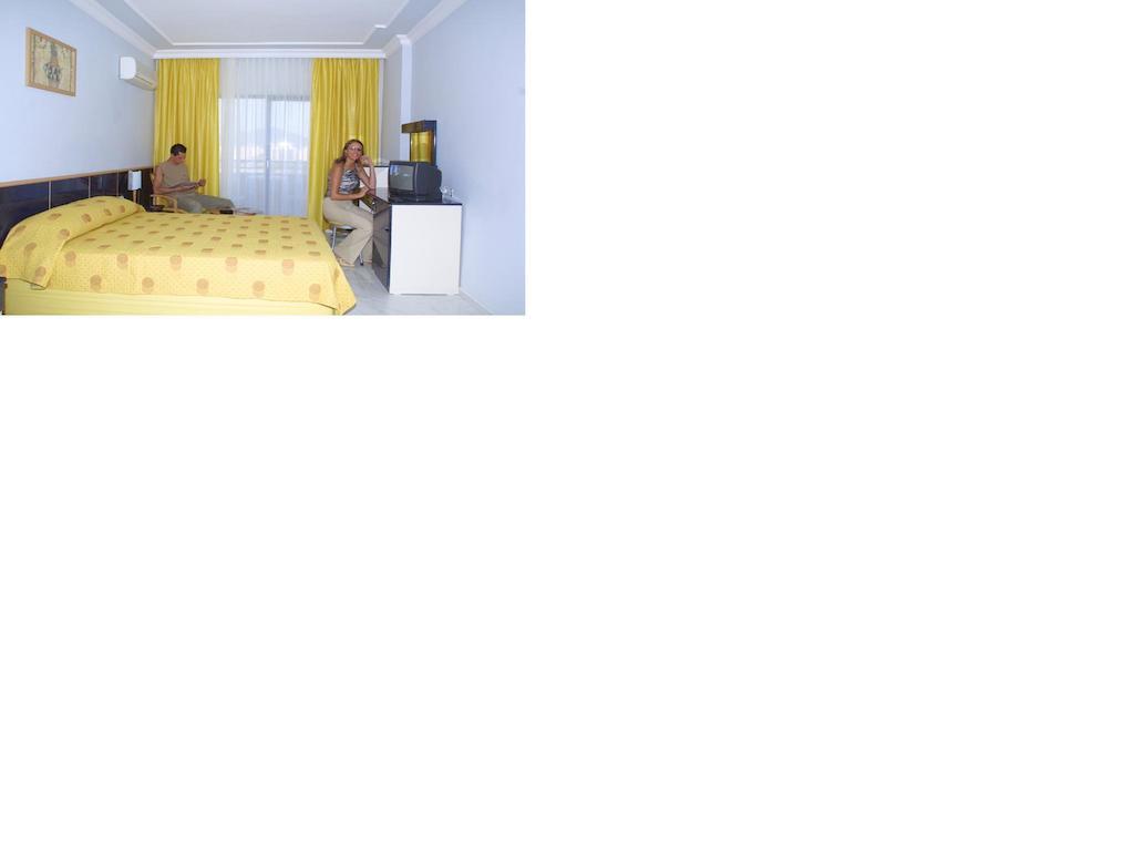Ares Hotel Mahmutlar Pokoj fotografie